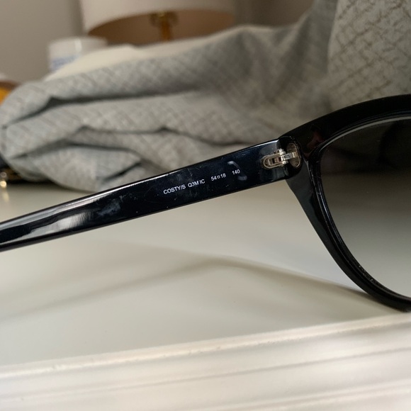 JIMMY CHOO | Black cat-eye shaped frames embellished with glitter Sunglasses - Picture 5 of 9